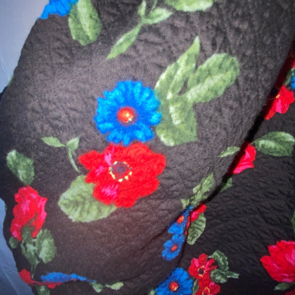 💙❤️💚🖤Forever21 Black Red & Blue Mini Skirt - Picture 3 of 12